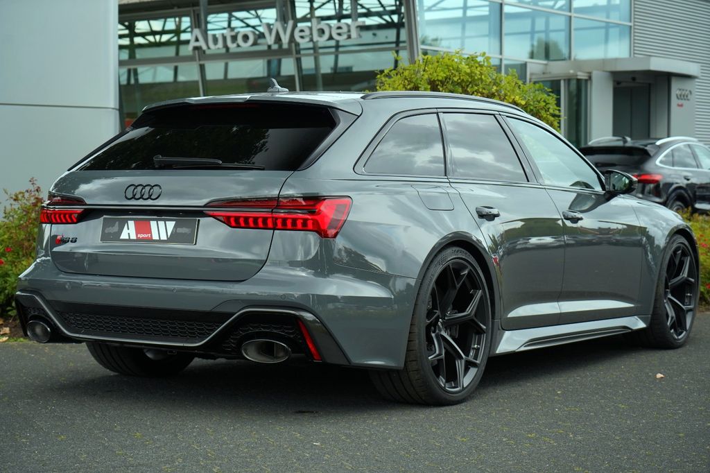 Audi RS6 2025
