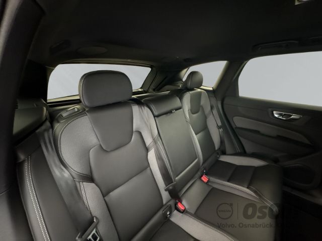 Volvo XC60 2025