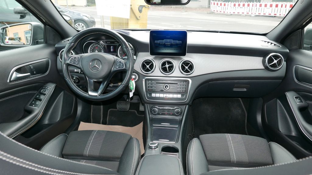 Mercedes-Benz GLA 200 2018