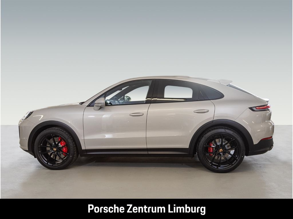 Porsche Cayenne 2025