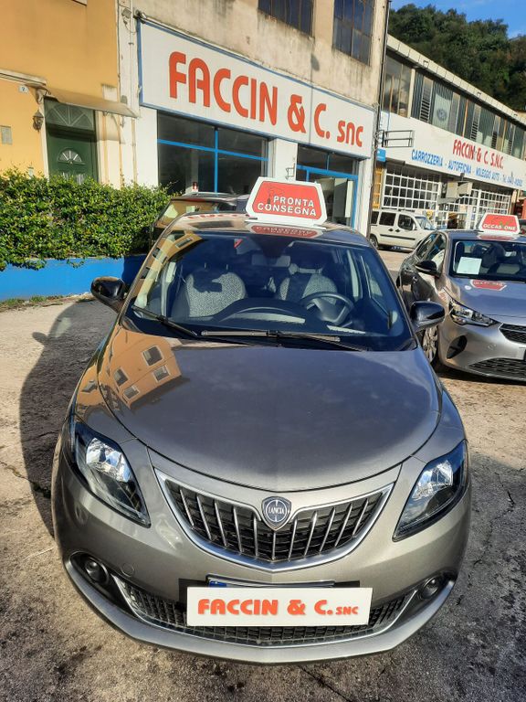 Lancia Ypsilon 2022