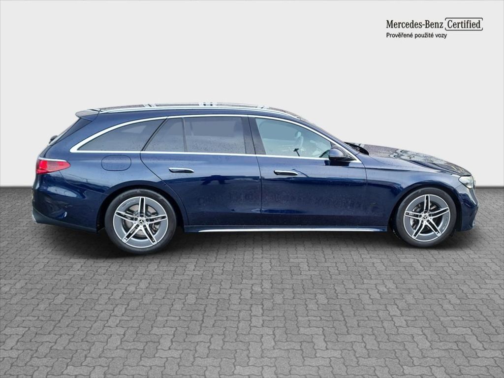 Mercedes-Benz E 300 2023