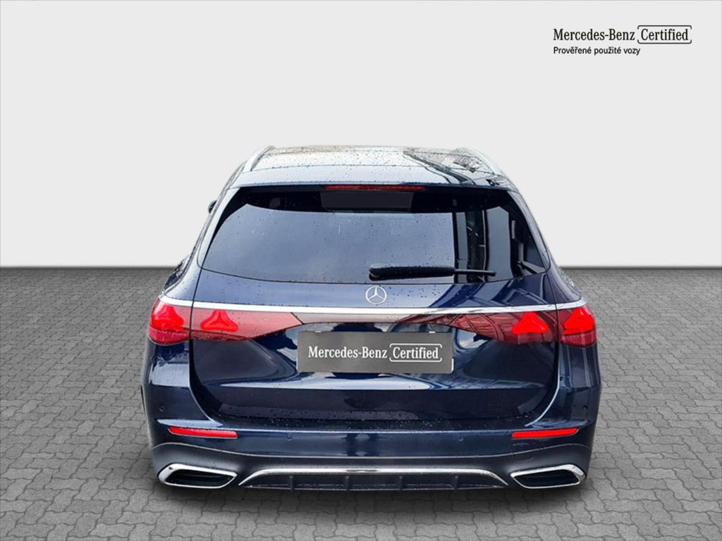 Mercedes-Benz E 300 2023