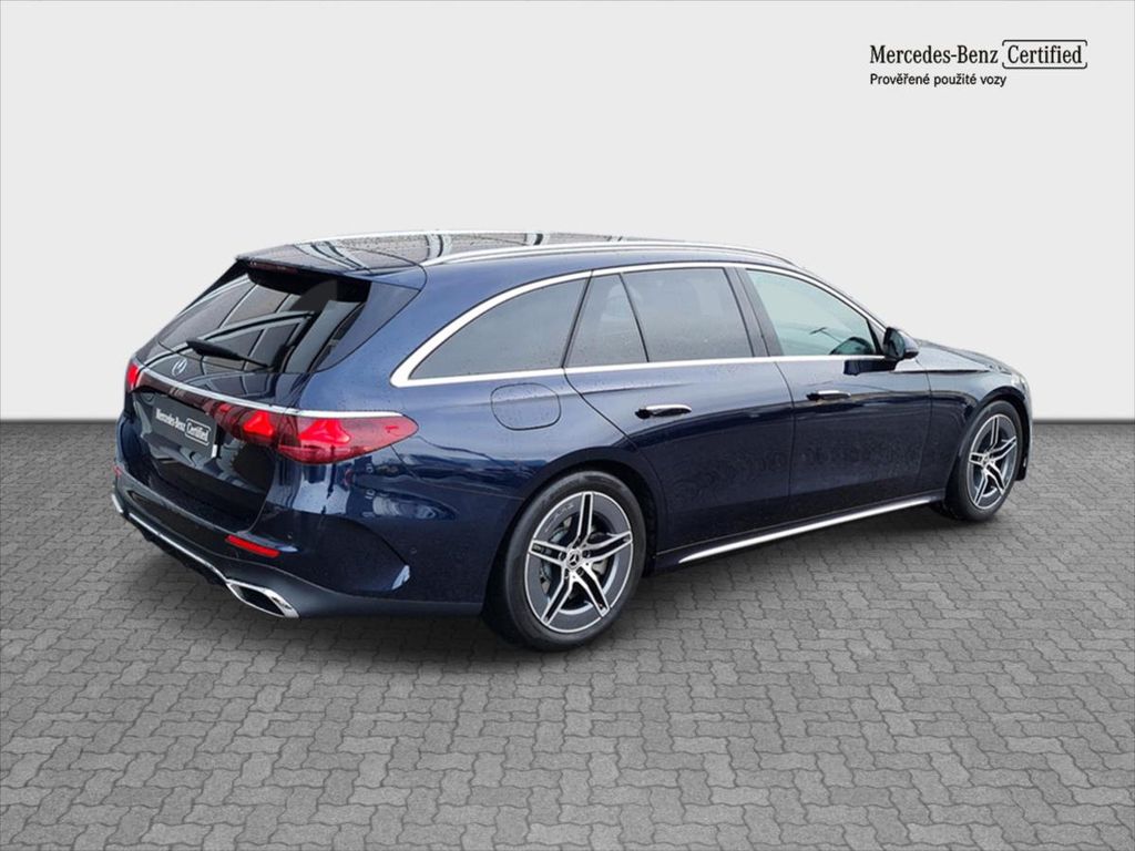 Mercedes-Benz E 300 2023