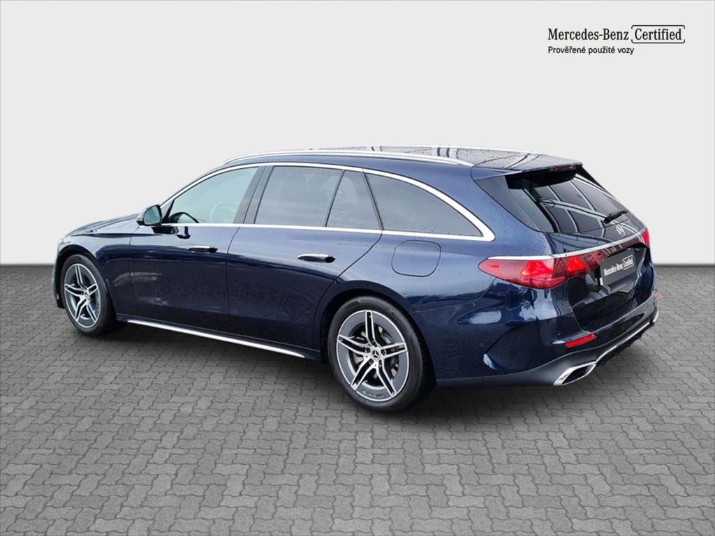 Mercedes-Benz E 300 2023