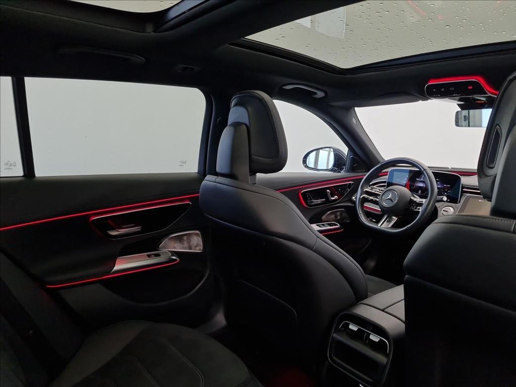 Mercedes-Benz E 300 2023