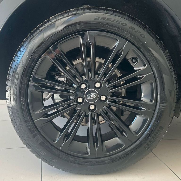 Land Rover Range Rover Evoque 2024