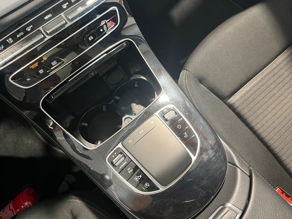 Mercedes-Benz E 220 2022