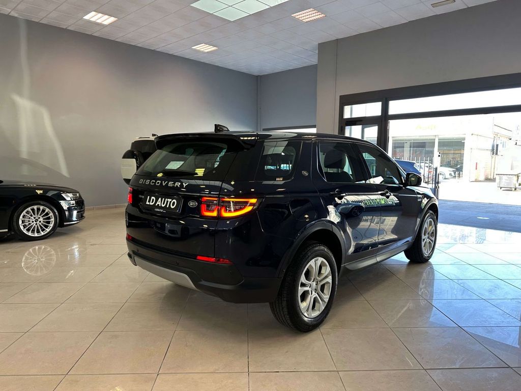 Land Rover Discovery Sport 2021