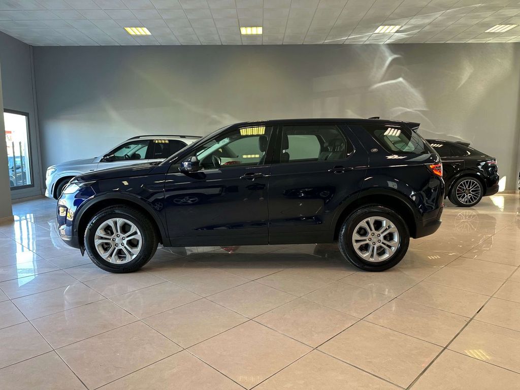 Land Rover Discovery Sport 2021