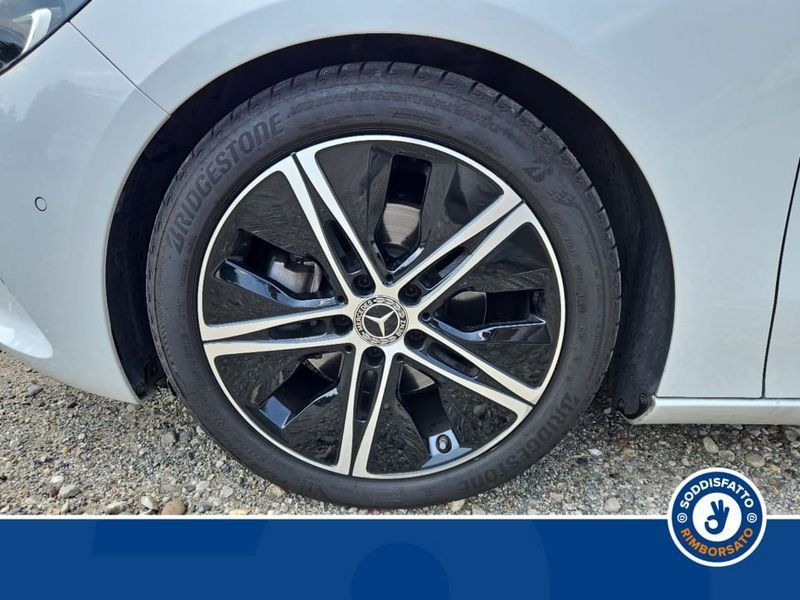 Mercedes-Benz B 180 2023