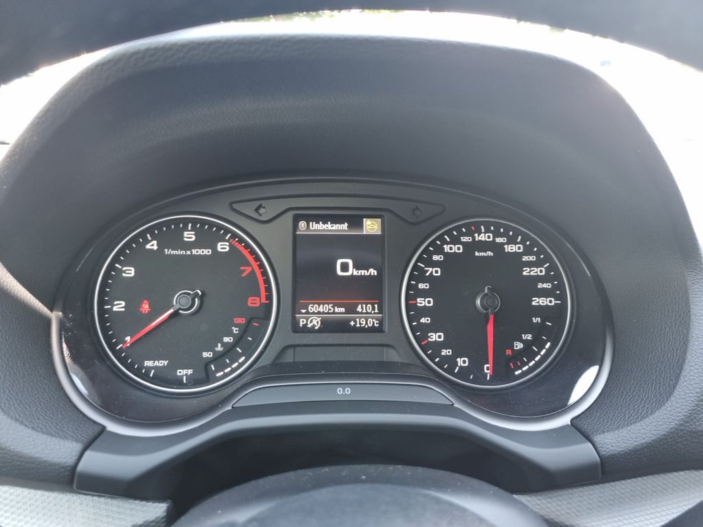 Audi Q2 2024