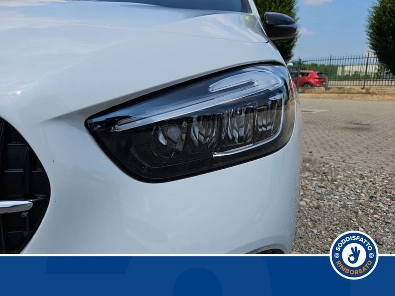 Mercedes-Benz B 180 2023