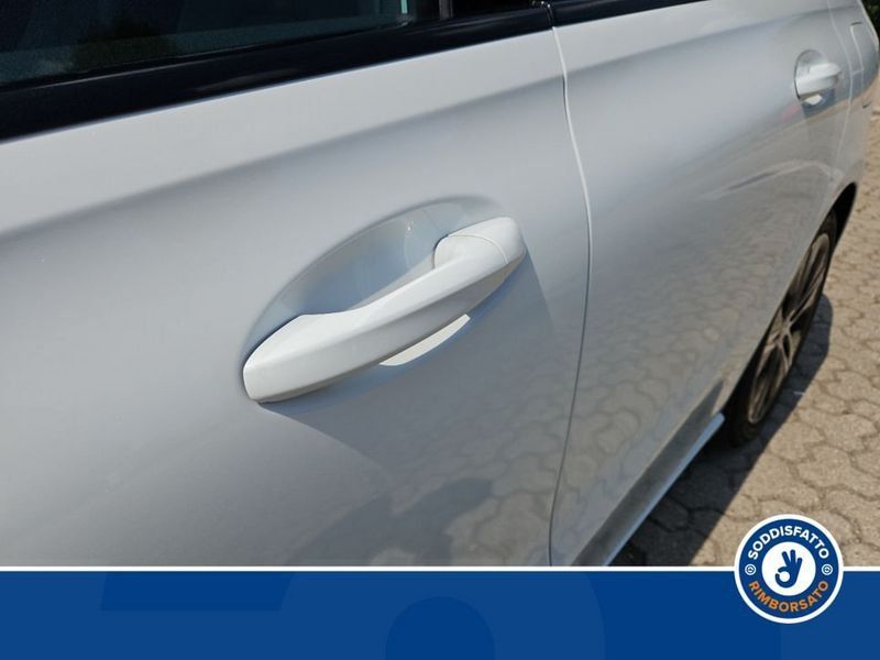 Mercedes-Benz B 180 2023