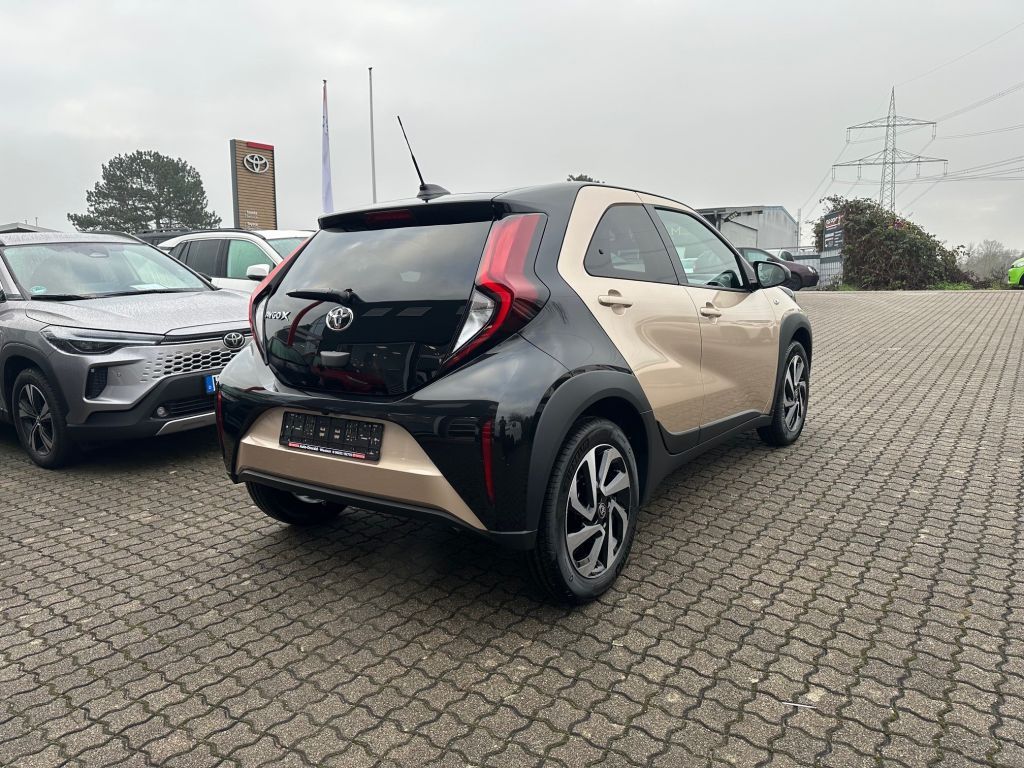 Toyota Aygo (X)