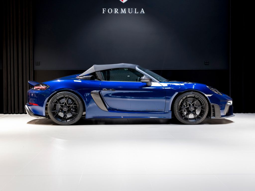 Porsche Boxster 2024