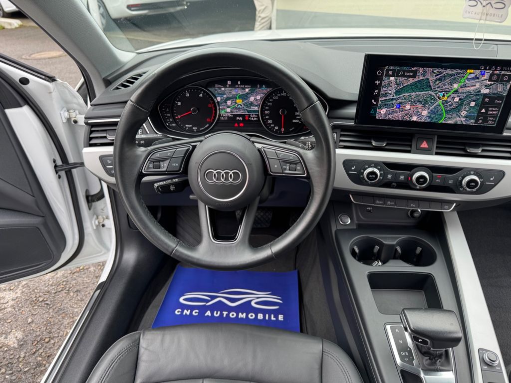 Audi A4 2023