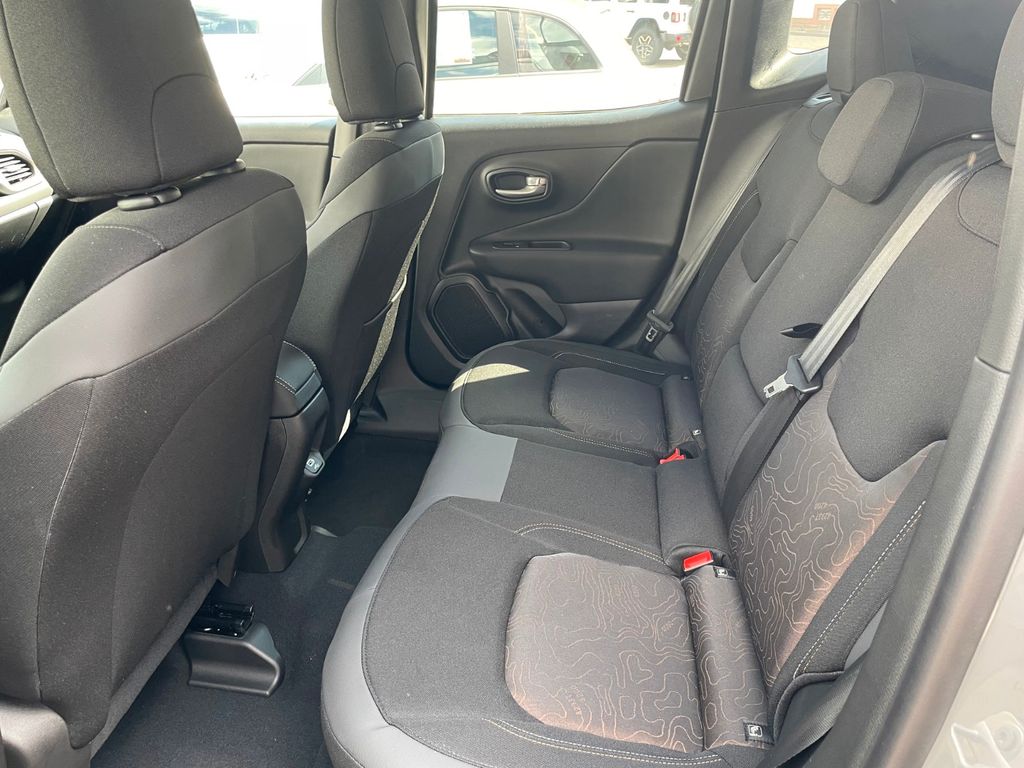 Jeep Renegade 2023