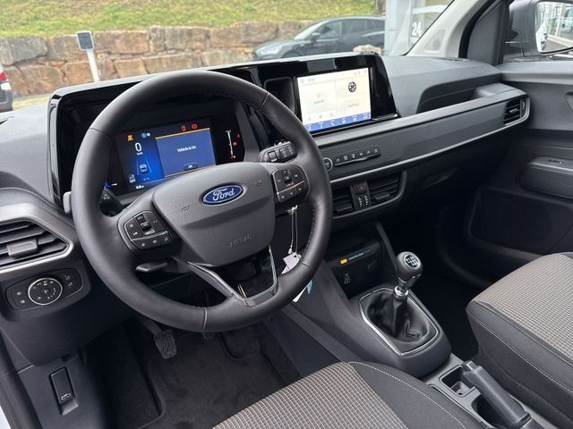 Ford Tourneo Courier 2025
