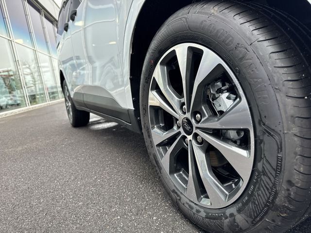 Ford Tourneo Courier 2025