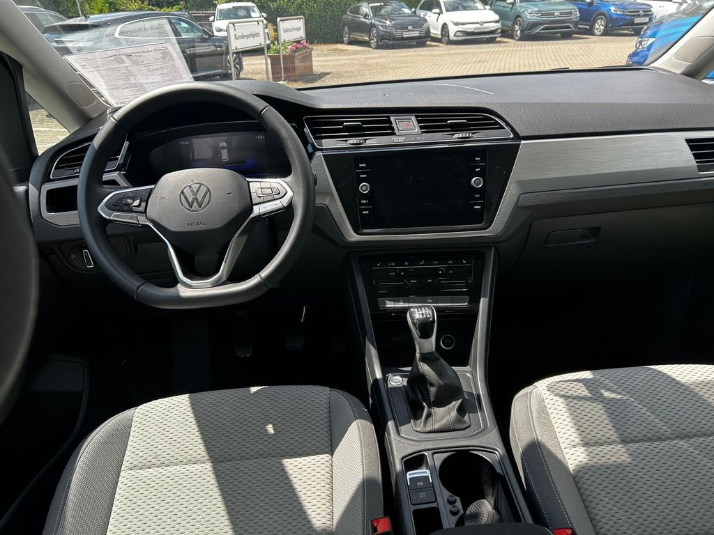 Volkswagen Touran 2024