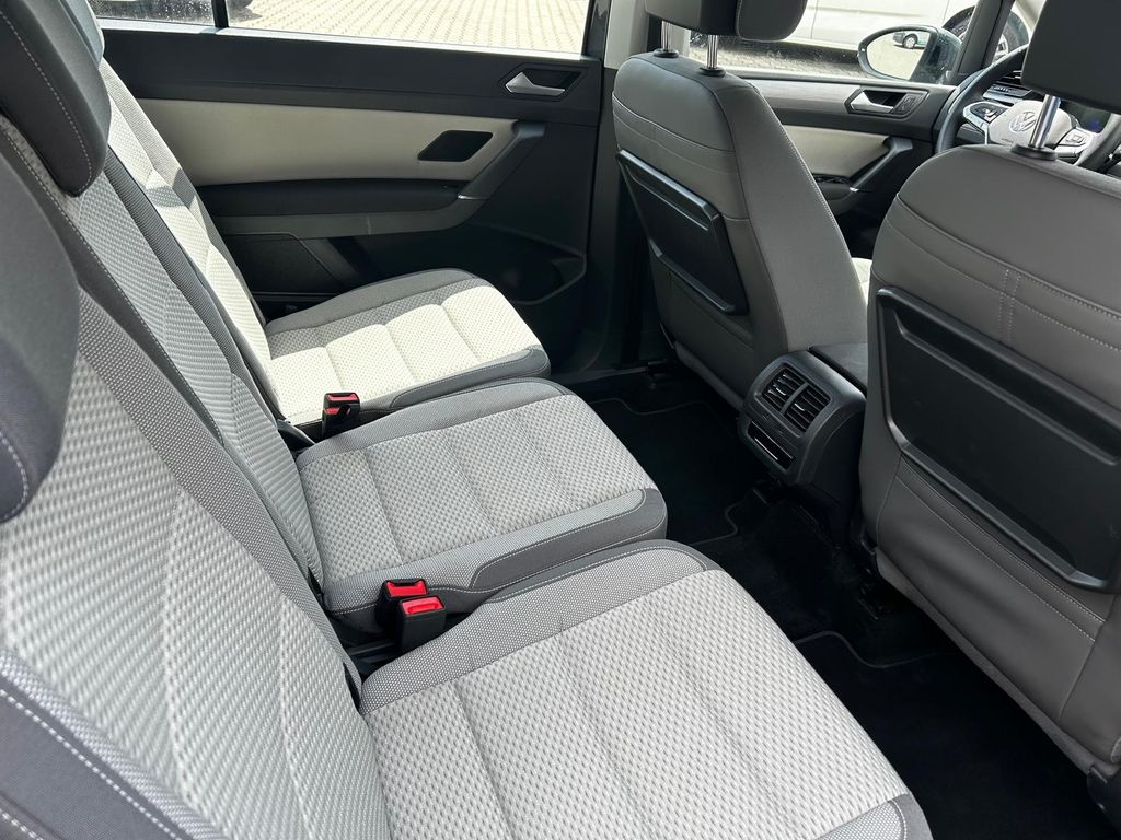 Volkswagen Touran 2024