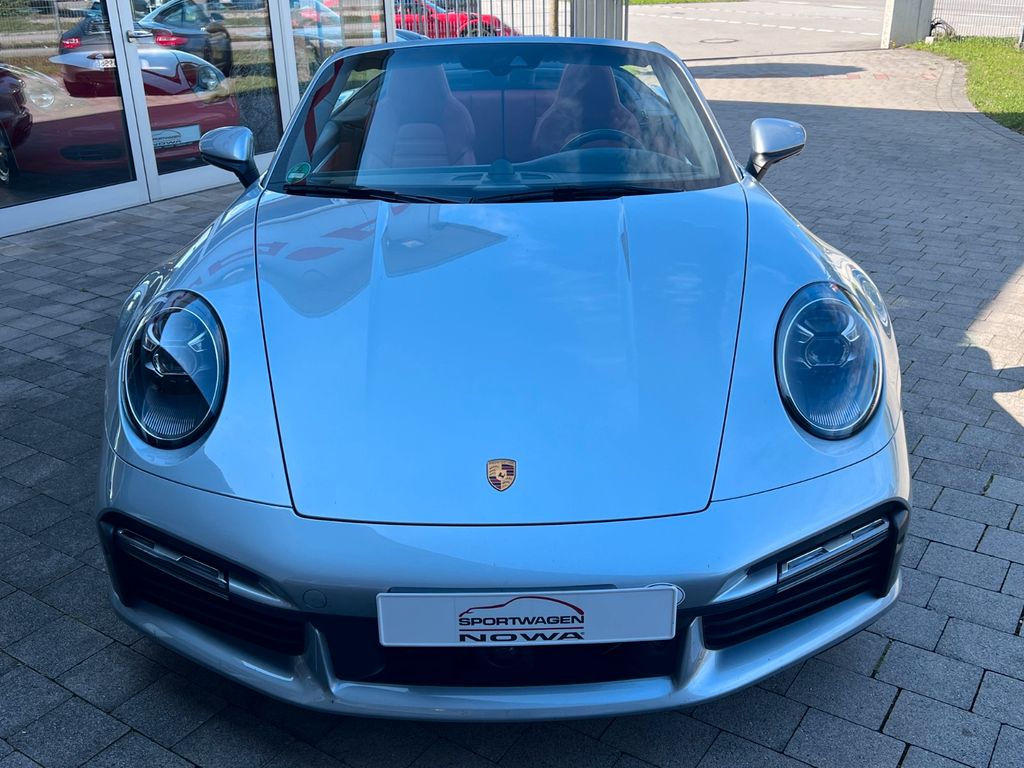 Porsche 992 2021