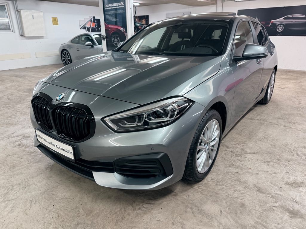 BMW 120 2022