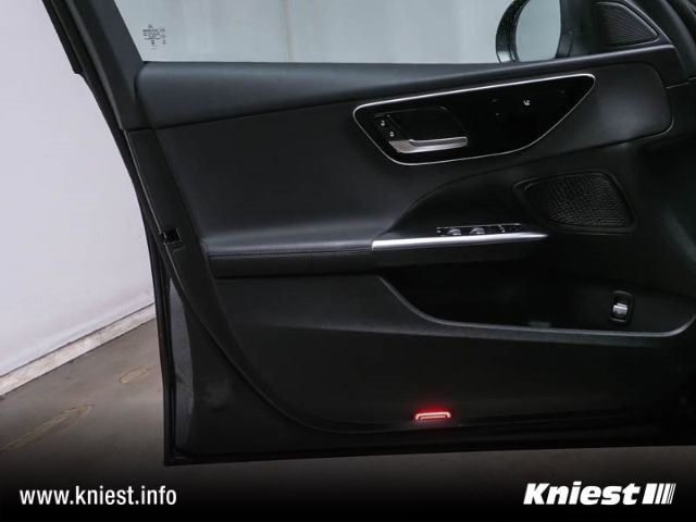 Mercedes-Benz C 200 2024