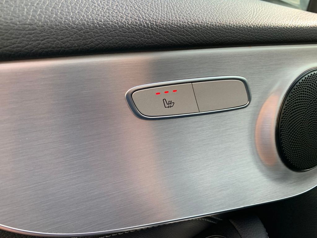 Mercedes-Benz C 300 2019
