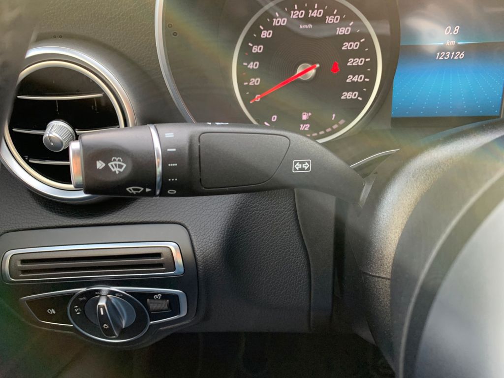 Mercedes-Benz C 300 2019