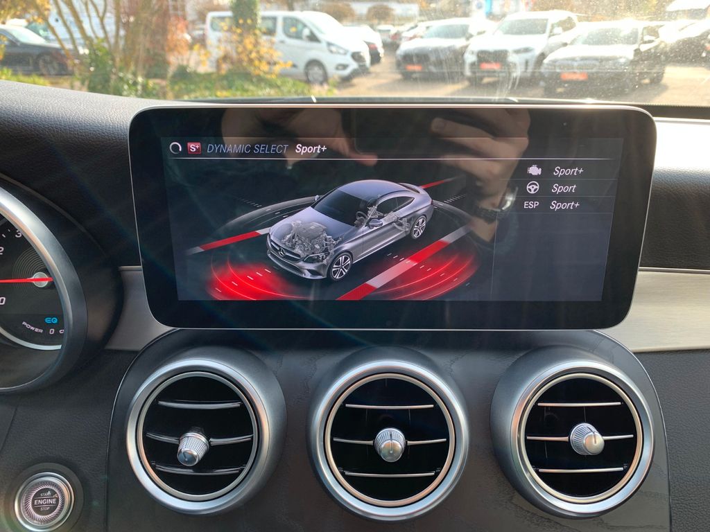 Mercedes-Benz C 300 2019