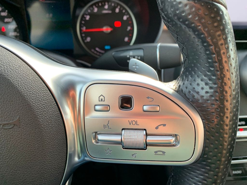 Mercedes-Benz C 300 2019