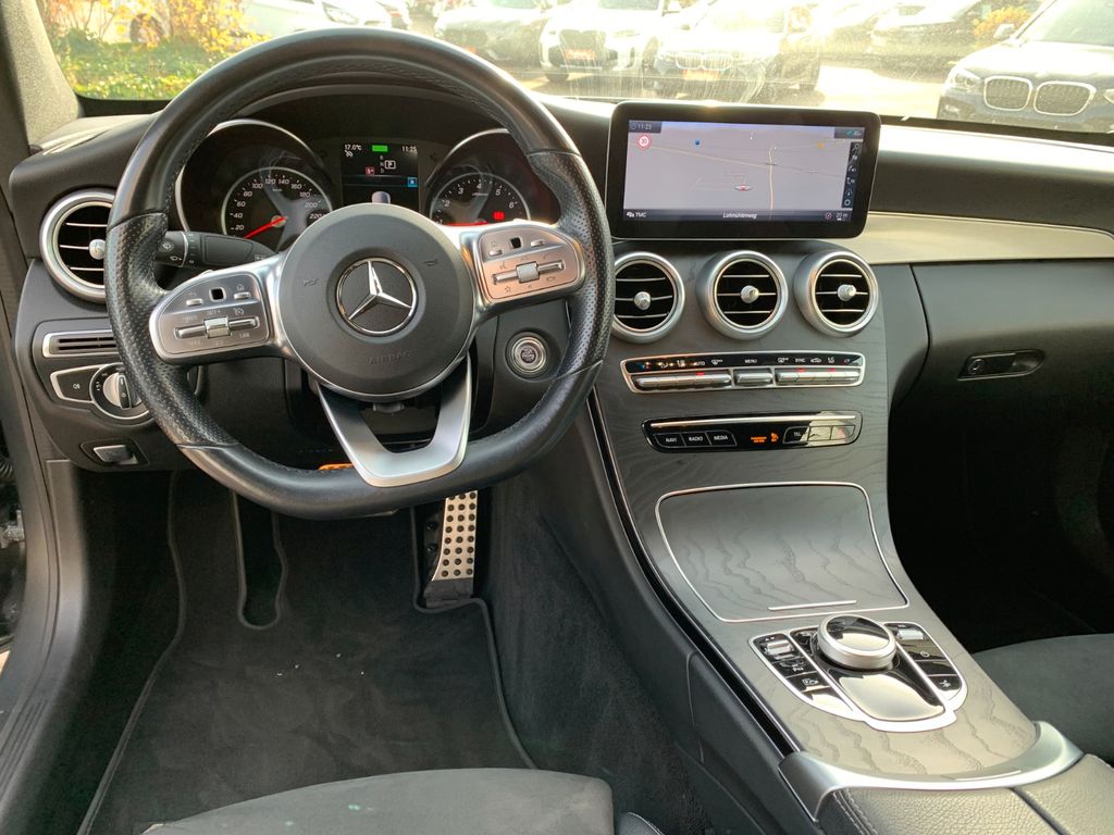 Mercedes-Benz C 300 2019