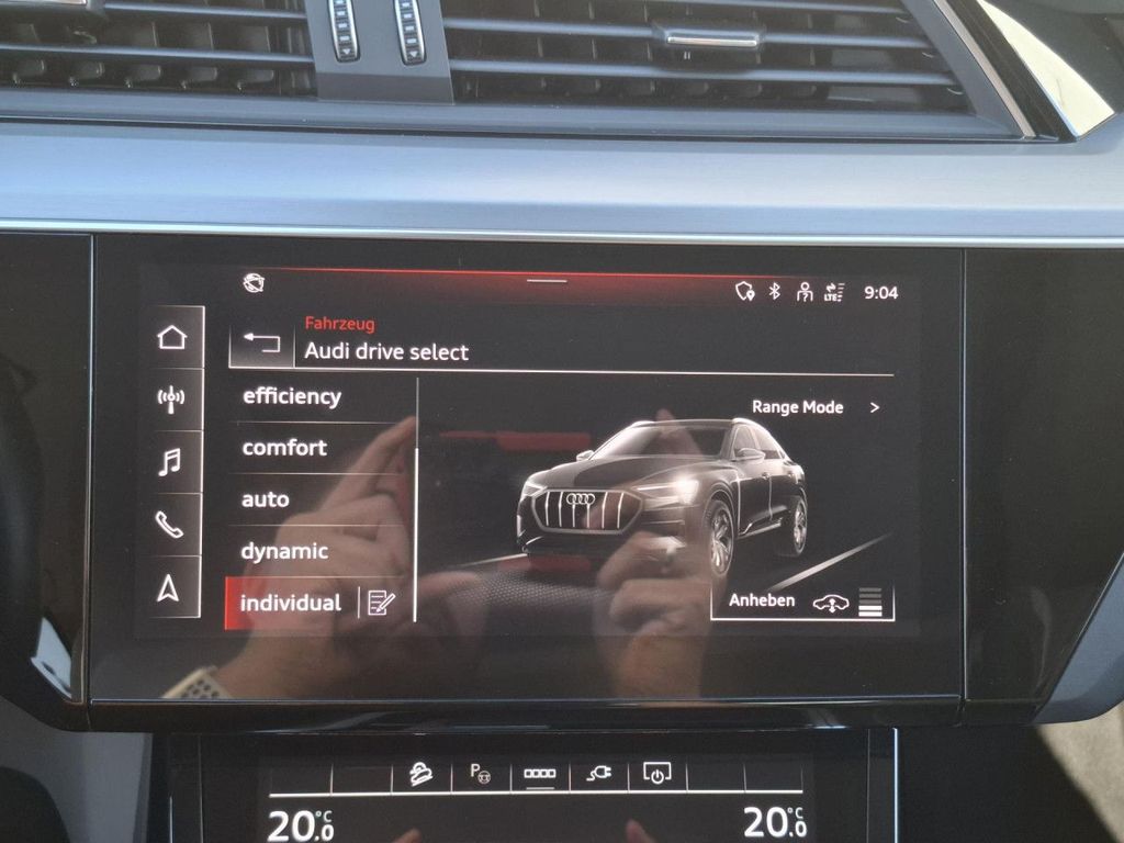 Audi e-tron 2022