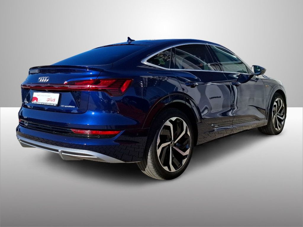 Audi e-tron 2022