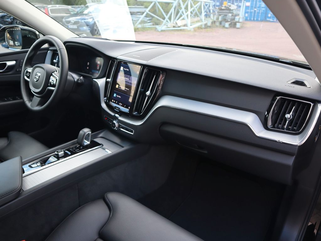 Volvo XC60 2023