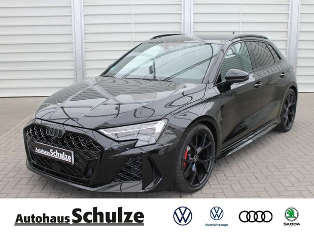 Audi RS3 2025