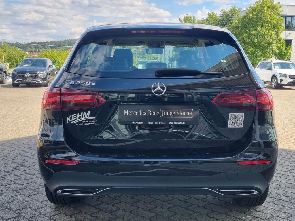 Mercedes-Benz B 250 2023