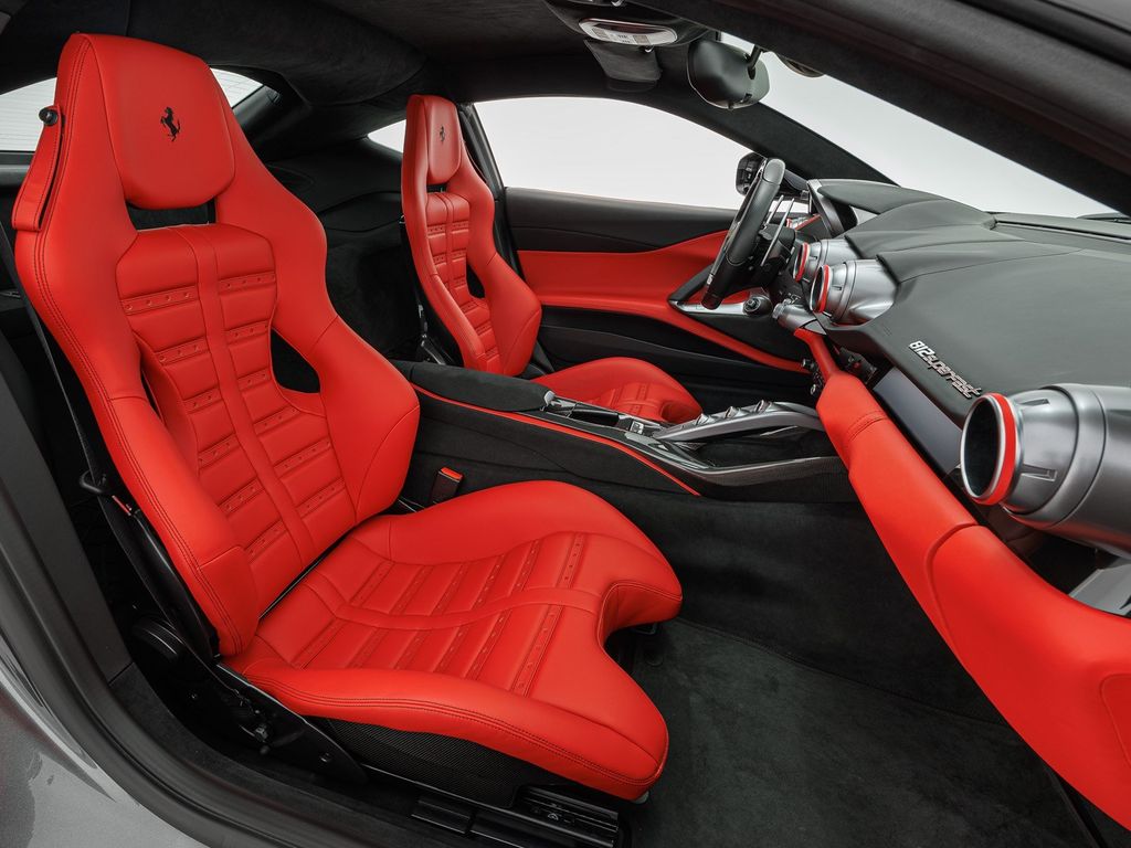 Ferrari 812 2018