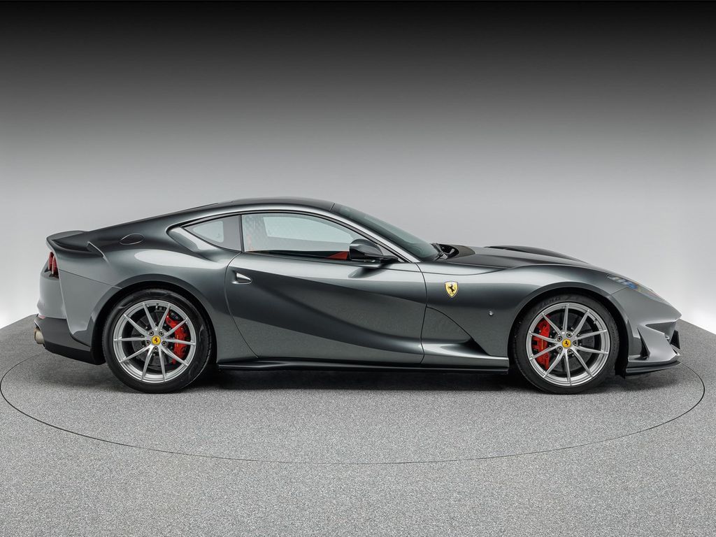 Ferrari 812 2018