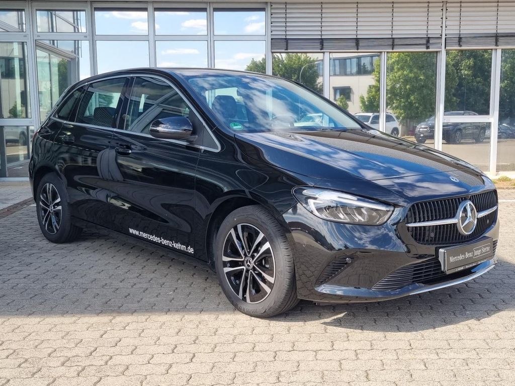 Mercedes-Benz B 250 2023