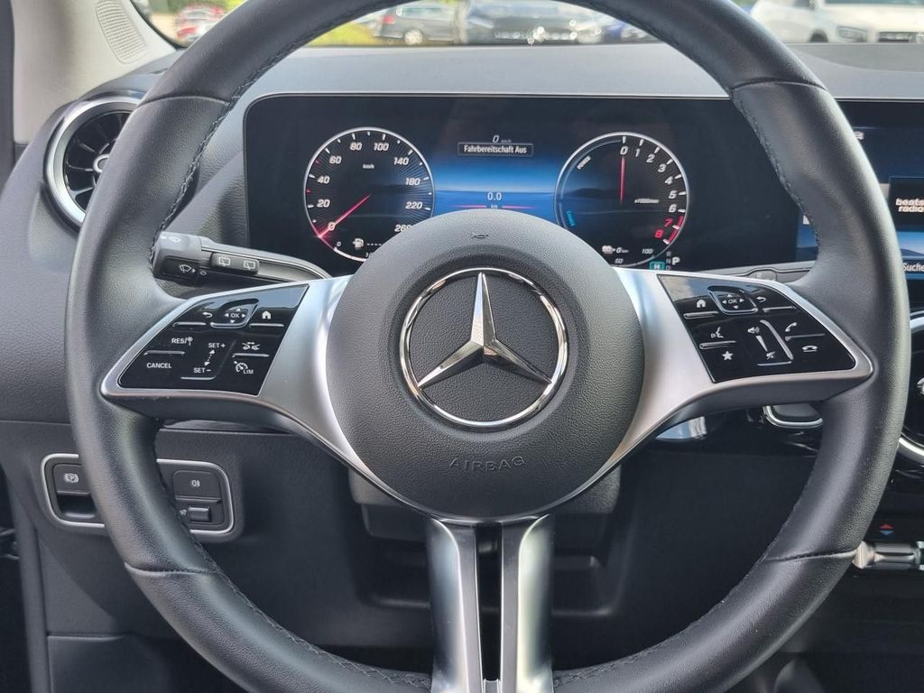 Mercedes-Benz B 250 2023