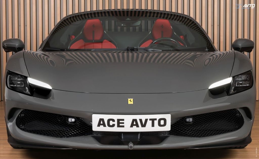 Ferrari 296 GTS 2025