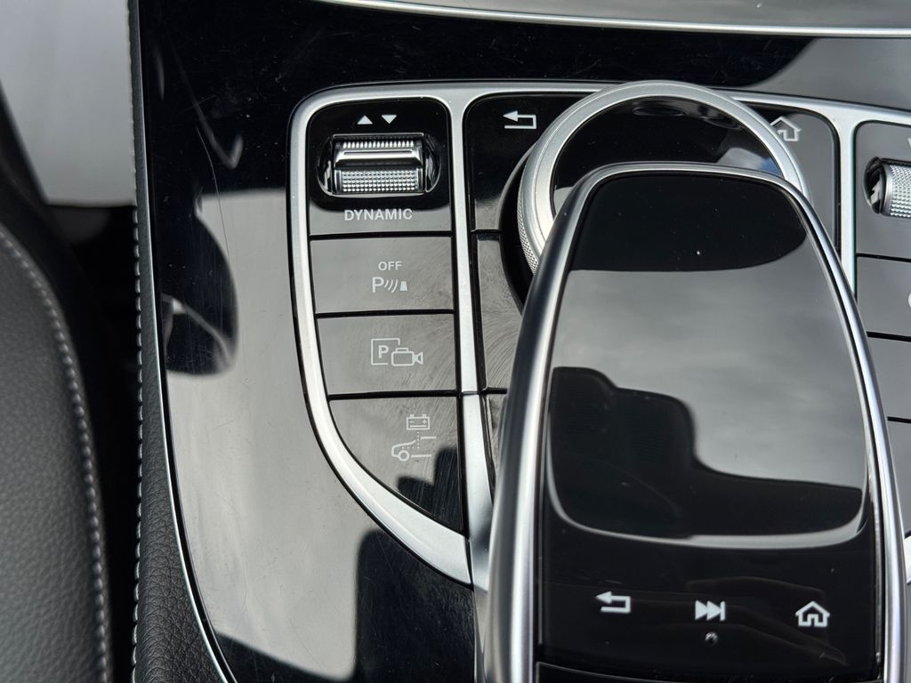 Mercedes-Benz E 300 2020