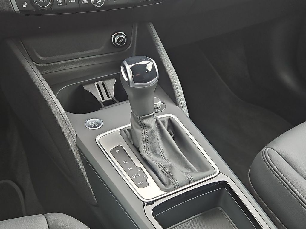 Audi Q2 2024