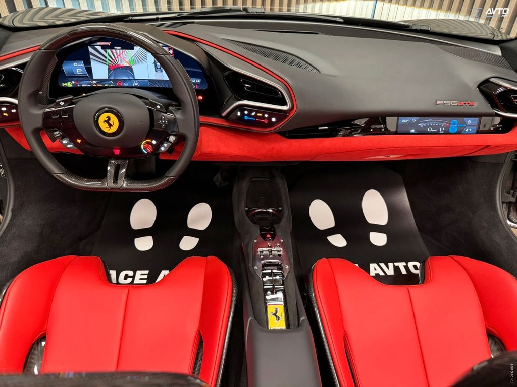 Ferrari 296 GTS 2025