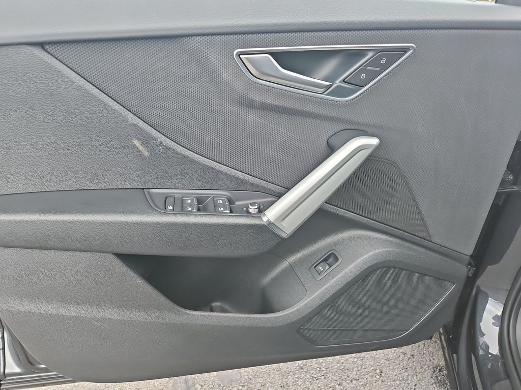 Audi Q2 2024