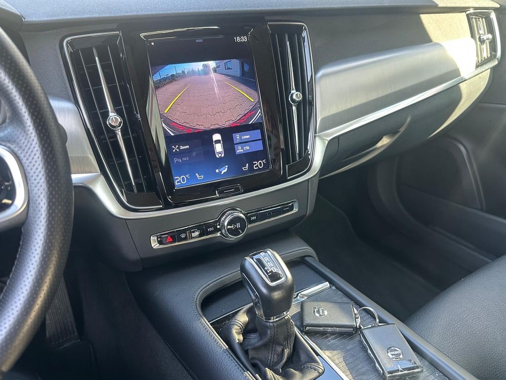 Volvo S90 2019