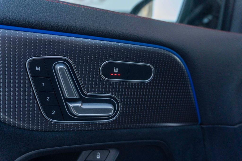 Mercedes-Benz EQA 2023